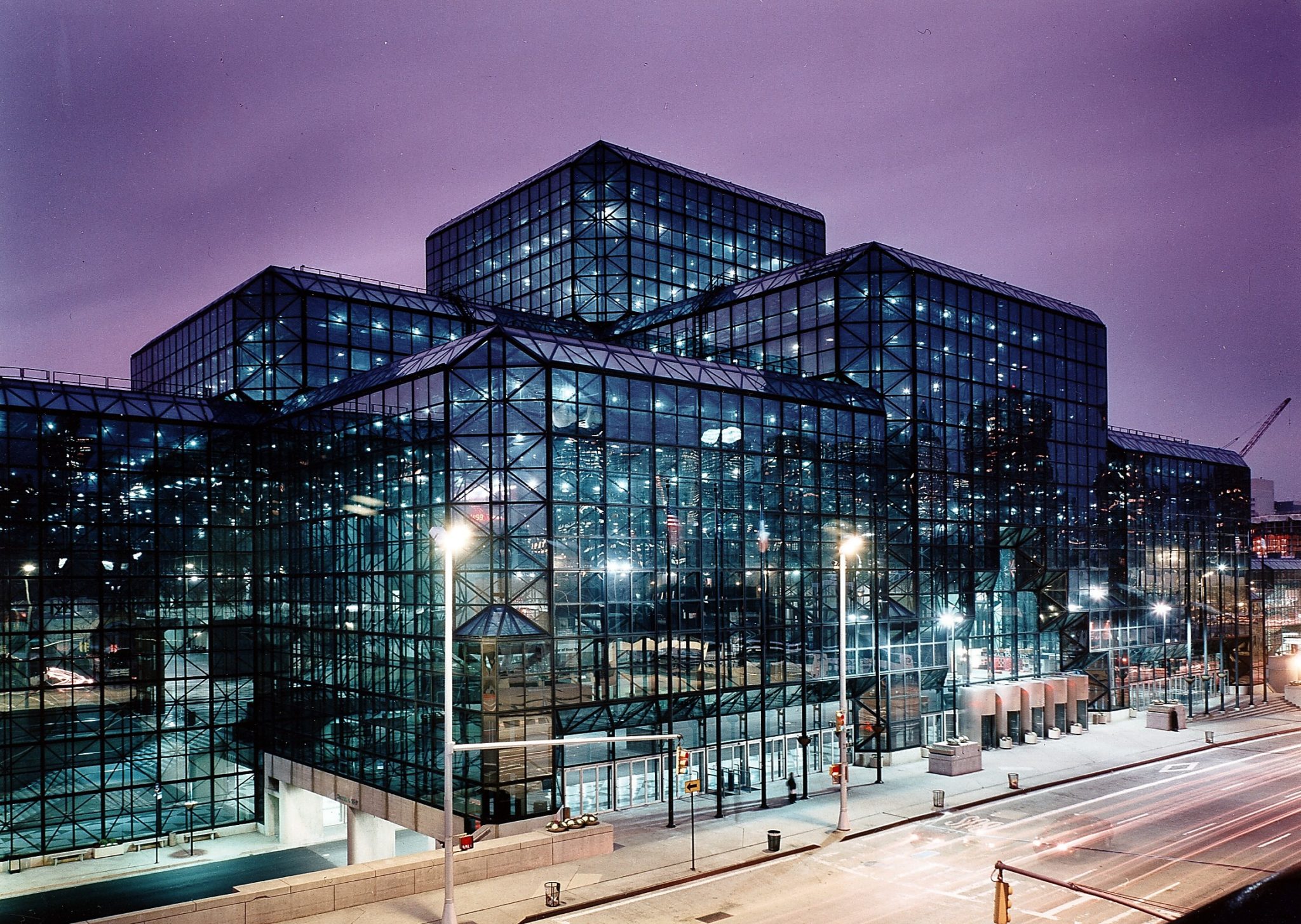 Jacob Javits Center FIND HOTELS NYC