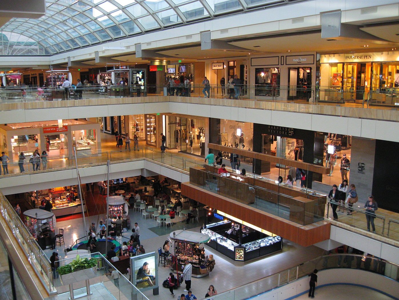 Green Acres Mall FIND HOTELS NYC