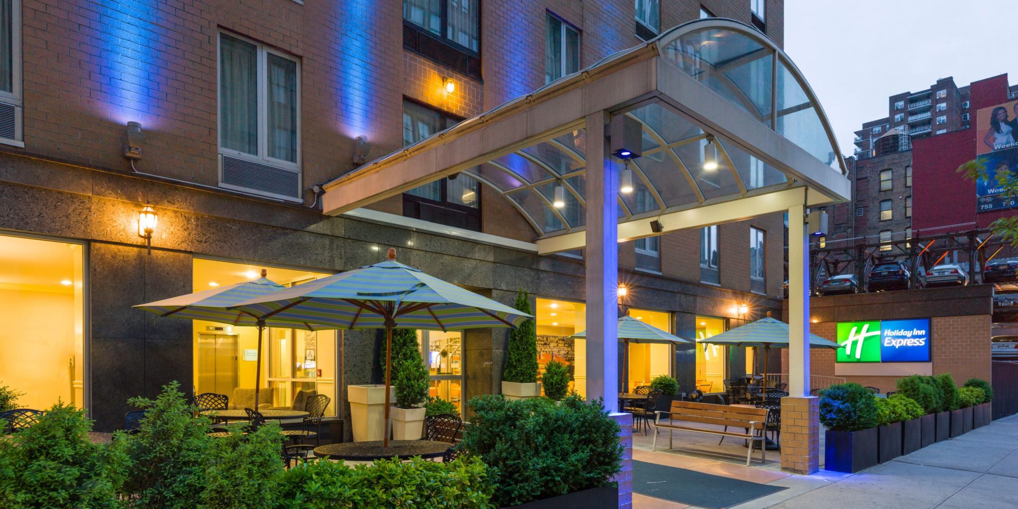 Holiday Inn Express Madison Square Garden | FIND HOTELS NYC